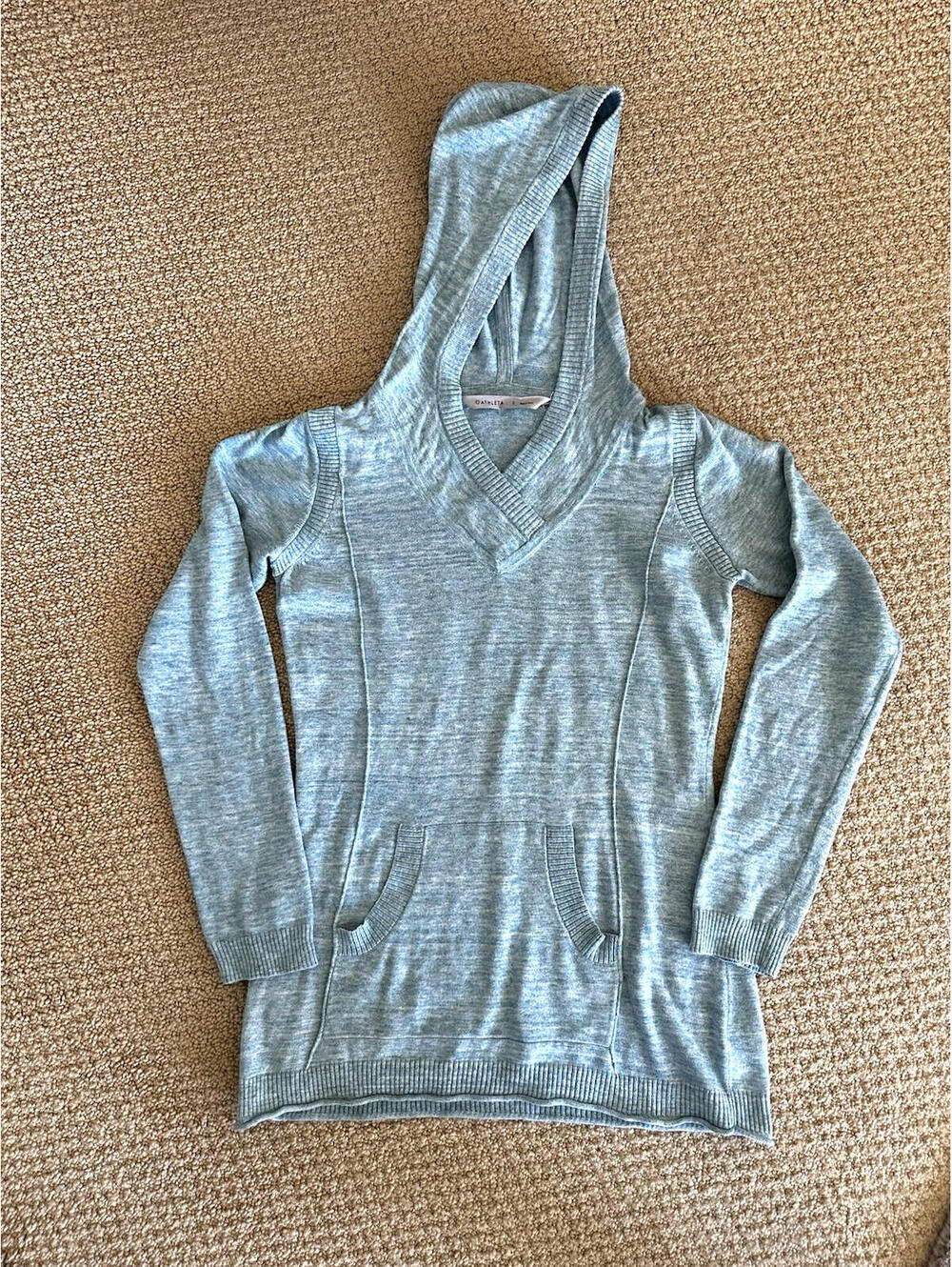 Athleta Women’s Turquoise Pullover Hoodie S Slim Fit V-Neck Cotton Blend Pocket